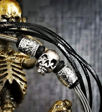 Load image into Gallery viewer, Single Skull Guitar String Bracelet