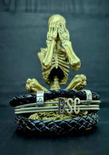 Load image into Gallery viewer, Steve Jewell Jnr - Distressed Bass Guitar String Bracelet