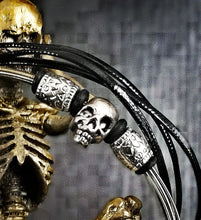 Load image into Gallery viewer, Single Skull Guitar String Bracelet
