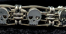 Load image into Gallery viewer, Silver &#39;Flat&#39; Skull - Guitar String Bracelet
