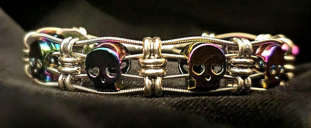Iridescent 'Flat' Skull - Guitar String Bracelet