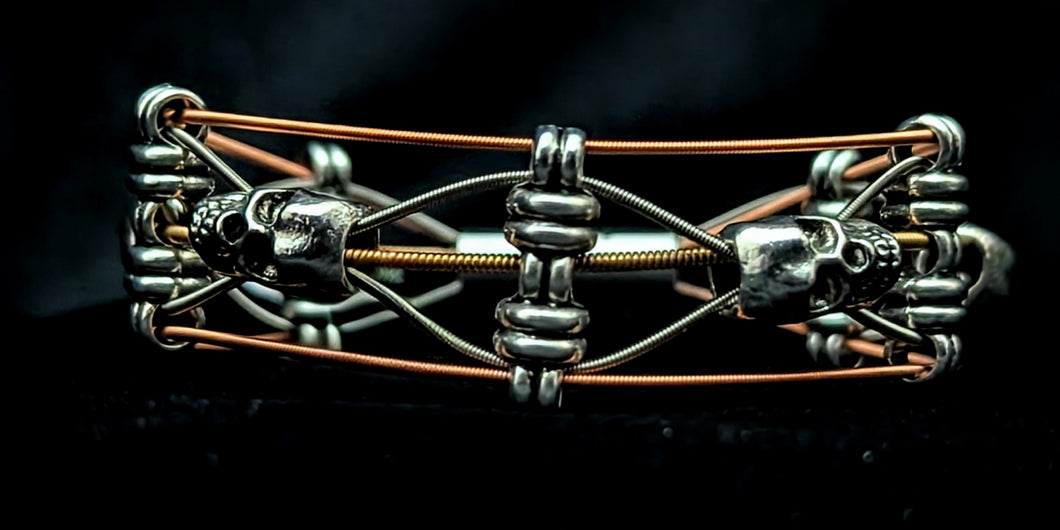 'Acoustic' Skull - Guitar String Bracelet