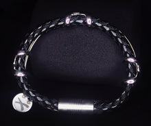 Load image into Gallery viewer, Mason Hill Guitar String Bracelet
